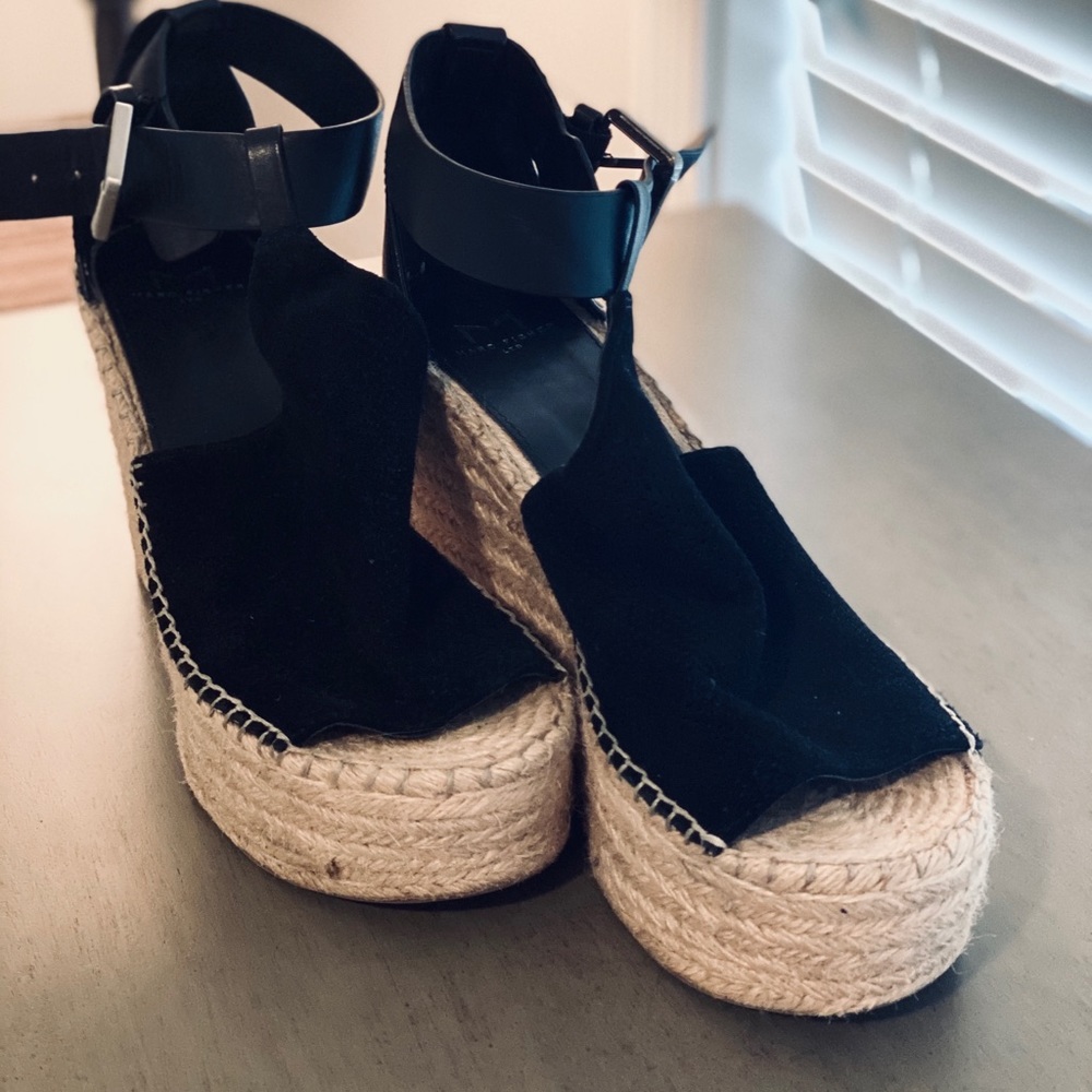 Marc Fisher Wedges